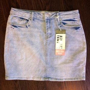 Denim skirt